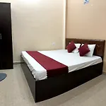 Hotel Chandra Dreams